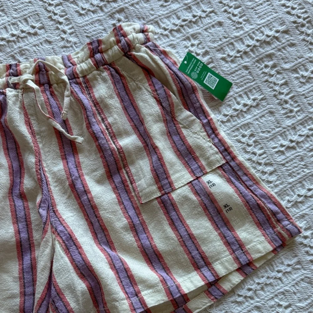 GAP Kids Striped Shorts in Red and Cream